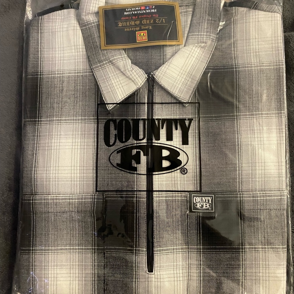 County FB Men's Gray & White Plaid Dress Shirt